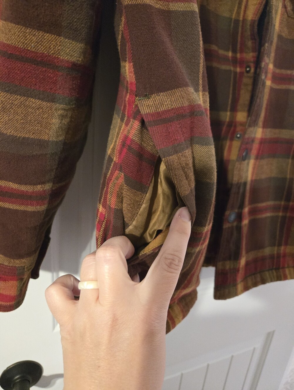 Legendary Whitetails CCW Men's Plaid Flannel Jacket Coat - - Picture 2 of 13